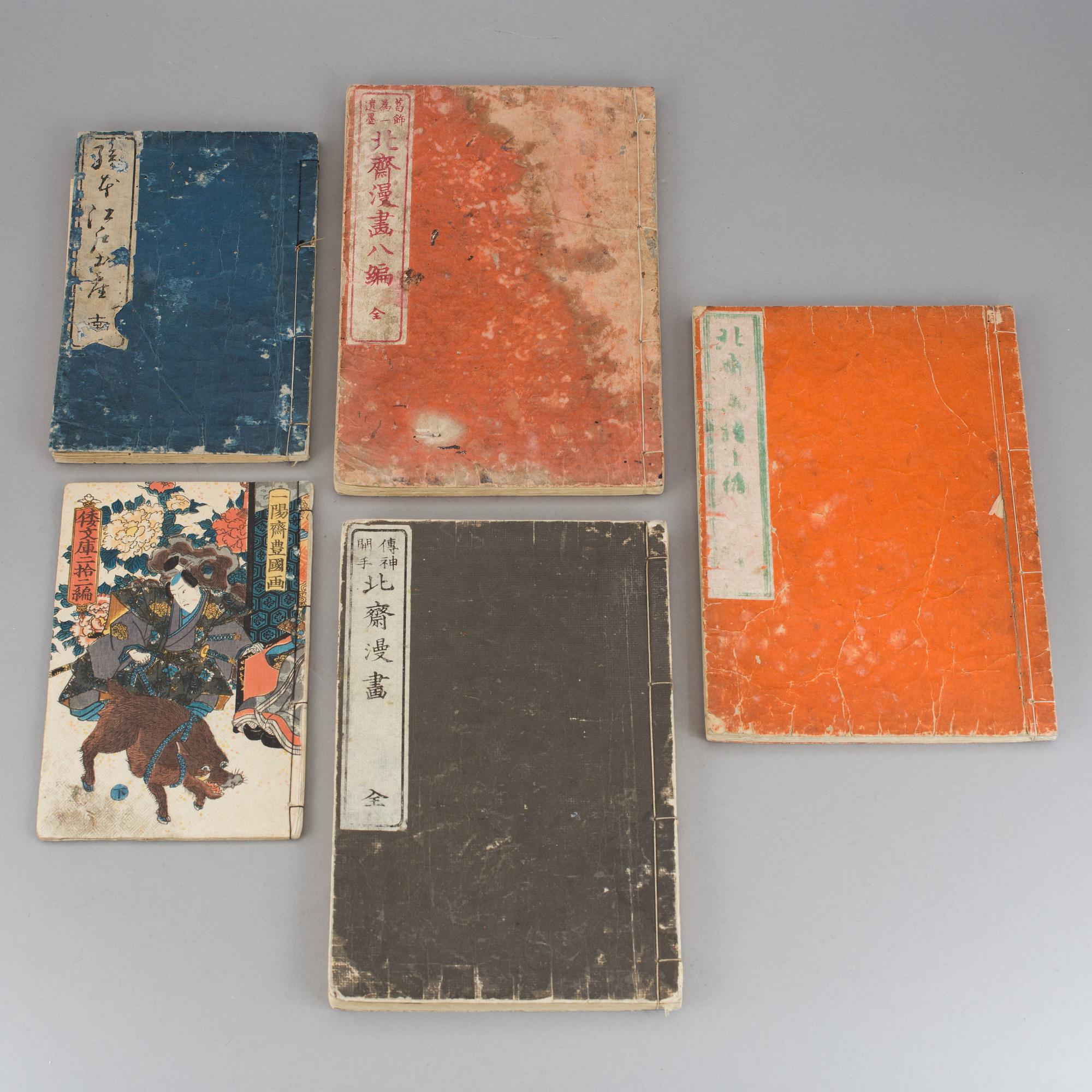 JAPANSKA BÖCKER, 5 st, bland annat Toykuni III, 1900-tal.