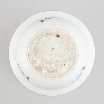 A blue and white bowl, Qing dynasty, 19th Century.