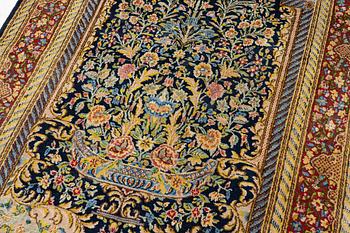 Matta, Kirman, ca 246 x 152 cm.