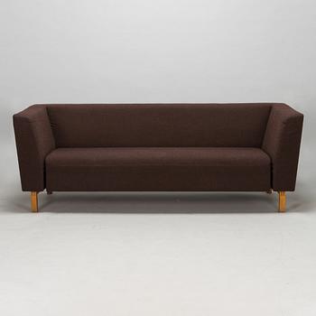 A 21st century 'Gap Lounge' sofa by Swedese.
