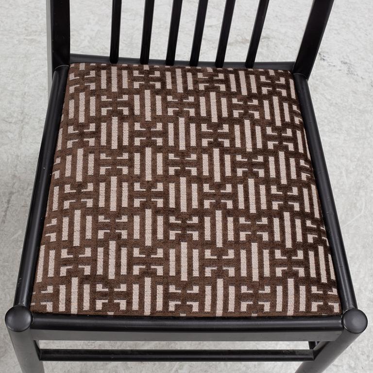 Kerstin Hörlin-Holmquist, Dining table with 8 chairs, 'Charlotte', Asko, Finland.