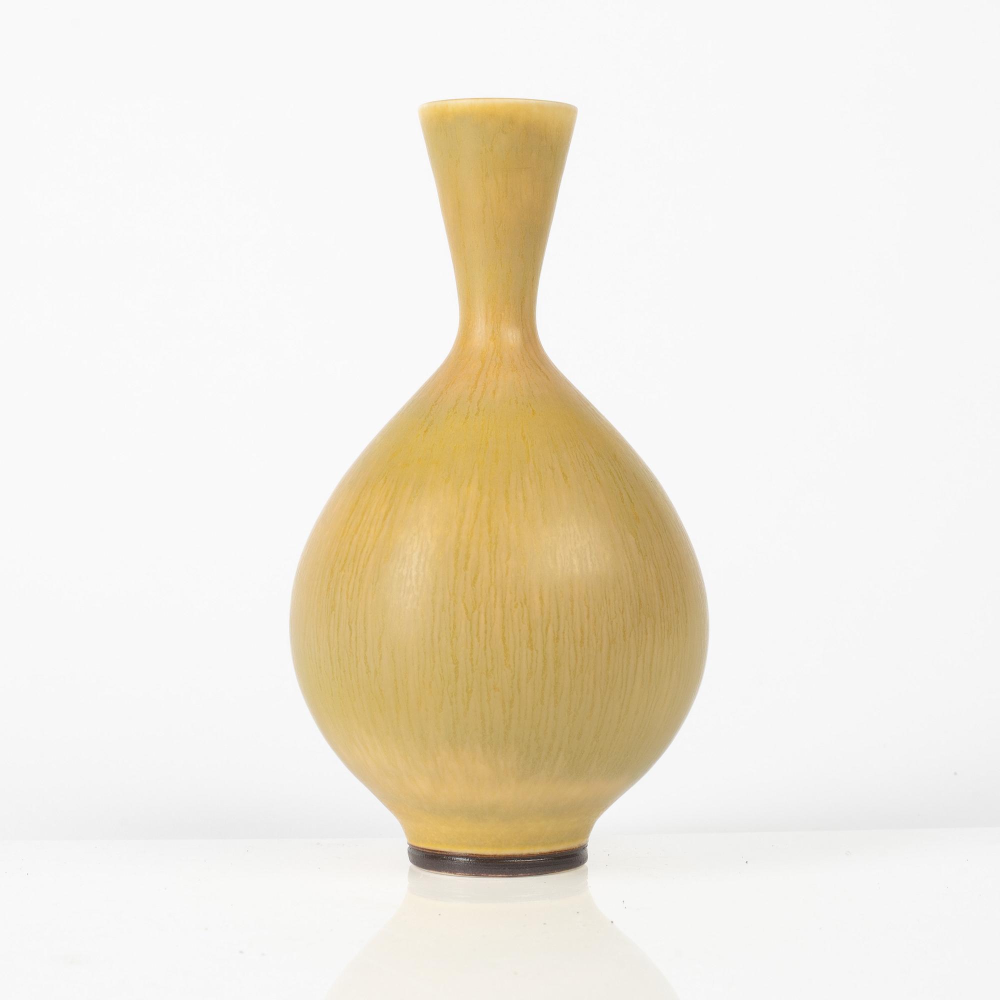 Berndt Friberg, vas, stengods, Gustavsbergs Studio 1971.