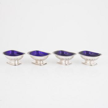 A set of four silver salt cellars, mark of Samuel Hennell & John Terry, London, England 1813.