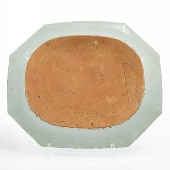 Stekfat, kompaniporslin, Kina, Qingdynastin, Qianlong (1736-95).