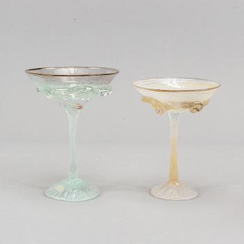 Five champagne glasses/glasses by Gunilla Kihlgren.