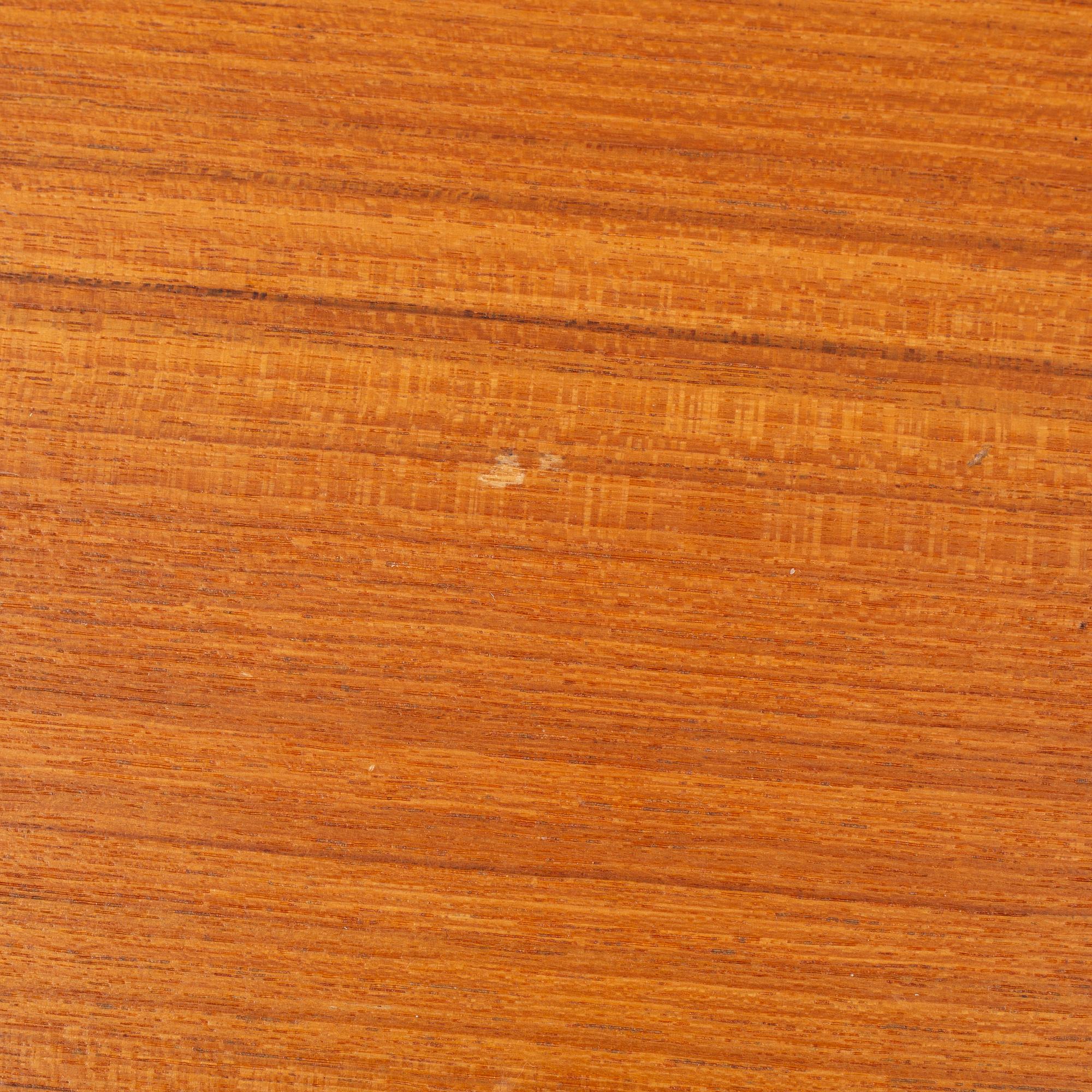 Tove & Edvard Kindt-Larsen, coffee table, Seffle furniture factory, 1960s.