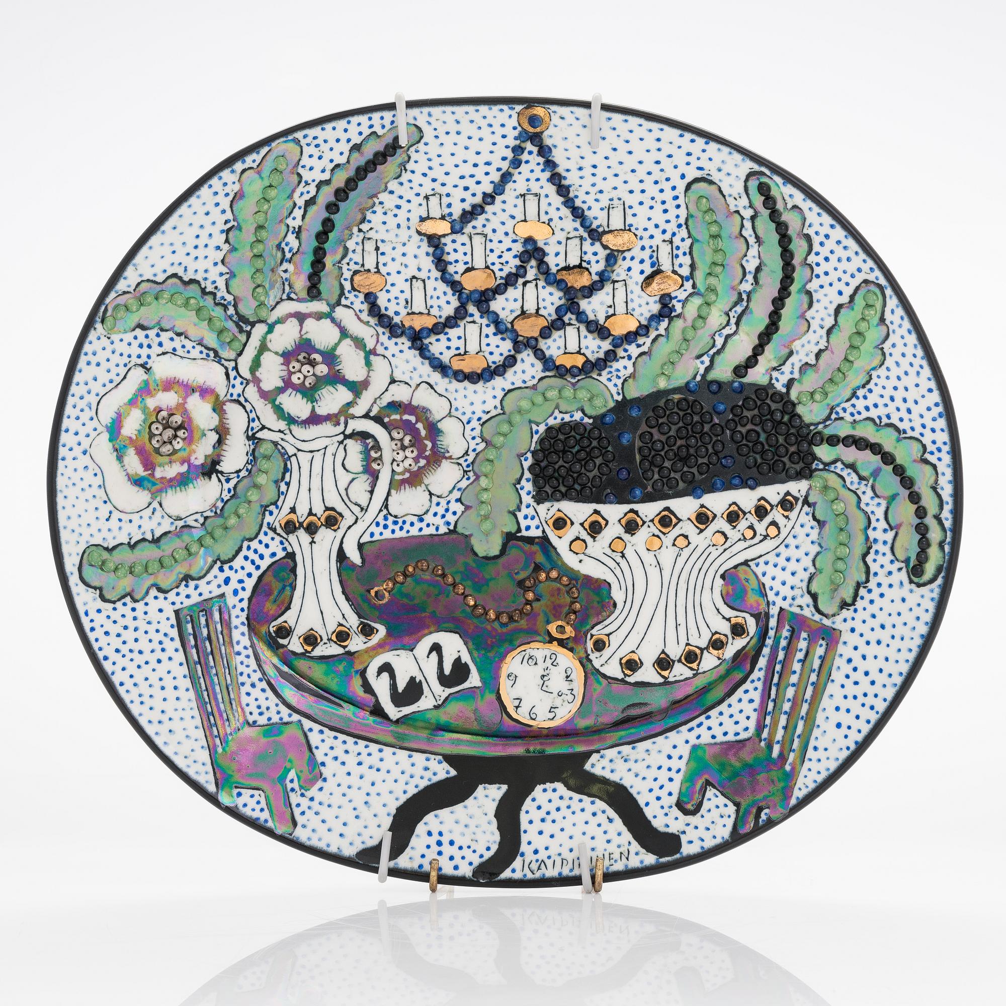 Birger Kaipiainen, a decorative stoneware dish, marked  Kaipiainen, Arabia.