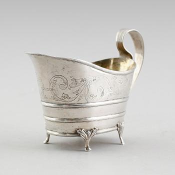 GRÄDDKANNA, silver, Johan Westerberg, Piteå 1811. Vikt ca 162 gram.