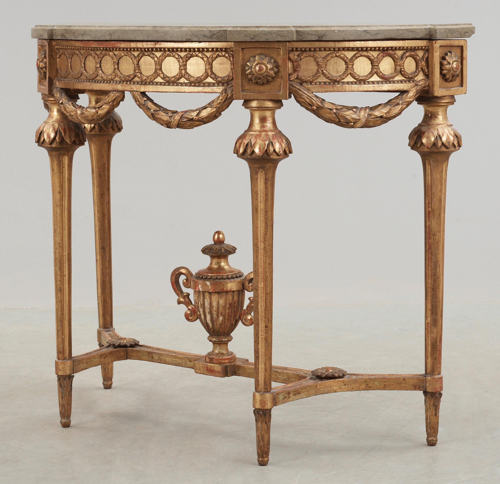KONSOLBORD. Stockholmsarbete, 1700-talets slut. Gustavianskt.