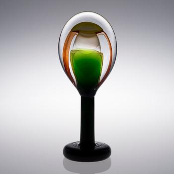 OIVA TOIKKA, A GLASS SCULPTURE. Lollipop. Signed O. Toikka, Nuutajärvi 2015, 37/50.