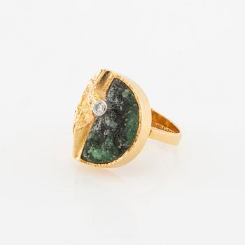 Björn Weckström, Ring "Quebec" 18K red and white gold set with a round brilliant-cut diamond and zoisite, Lapponia 1976.