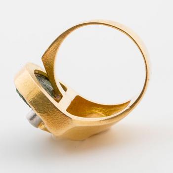 Ring 18K gold with brilliant-cut diamond and copper ore, Lapponia, Finland, 1976.