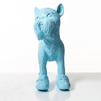 William Sweetlove, "Cloned Griffon Bruxellois with pet bottle" (Blue).