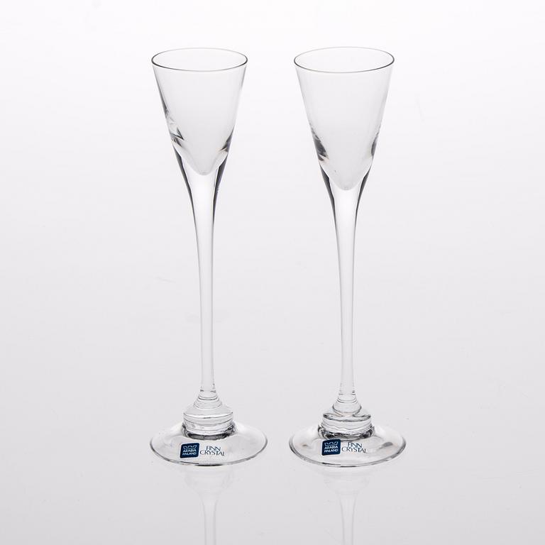 GLASSERVIS, 24 st + 9 st, bl a "Aurora", Heikki Orvola, Iittala, 1900-talets slut.