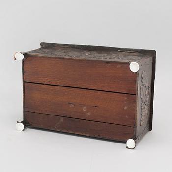 An early 20th century copper box.