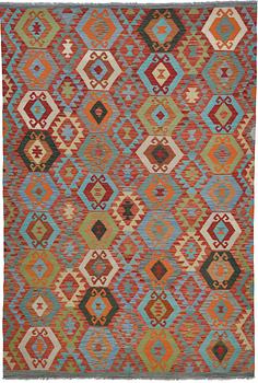 A CARPET, kIlim, ca 291 x 196 cm.