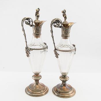 Wine decanters/carafes, a pair from the early 20th century.