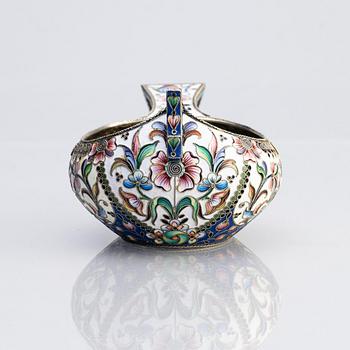 A silver and enamel kovsch, maker's mark Maria Semenova, Moscow 1908 - 1917.