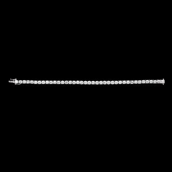 1113. ARMBAND, 39 briljantslipade diamanter, tot. 9.86 ct.