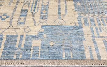 A rug, Morocco design, approx. 295 x 198 cm.