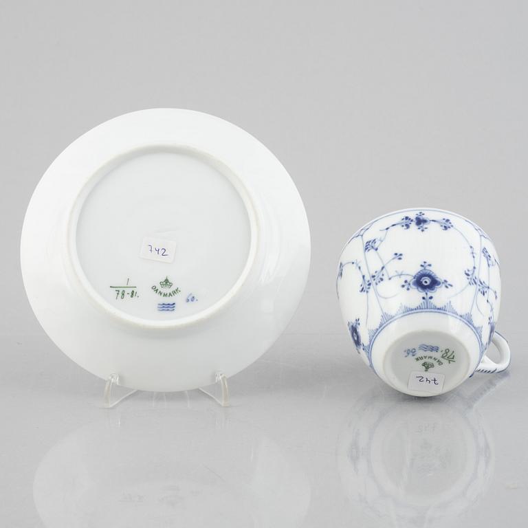 A large 'Blue Fluted Plain' porcelain tea cup with saucer, Royal Copenhagen, model 78, 1893-1900.