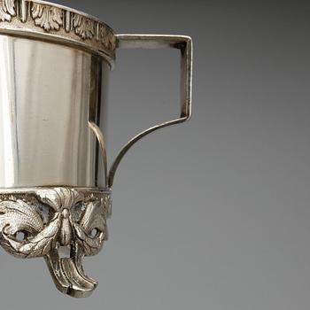 KAFFESERVISDELAR, 3 st, nysilver, A.G. Dufva. Tidigt 1900-tal.