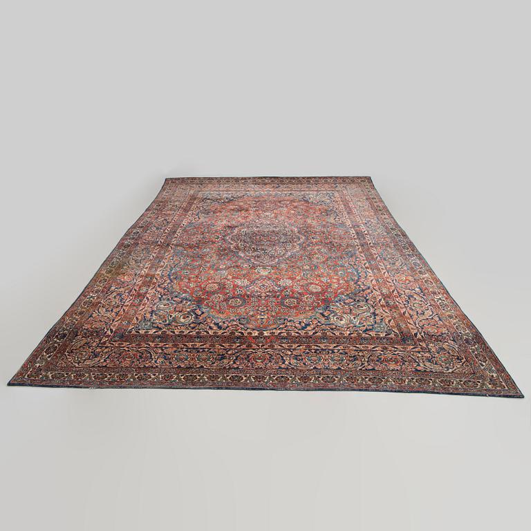 MATTA, Meshed antik, 374x263 cm.