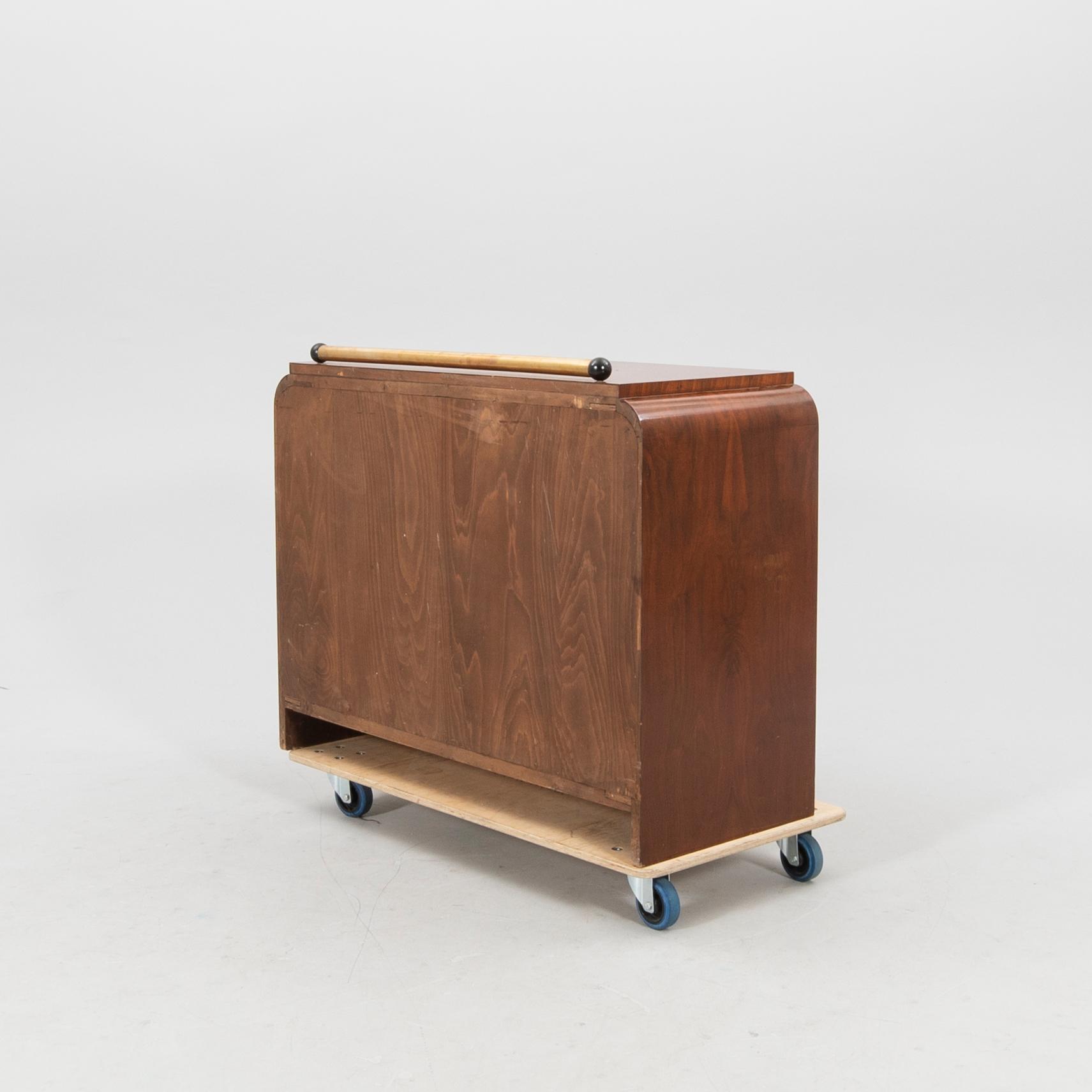 Skåp Art Déco 1900-talets första hälft.