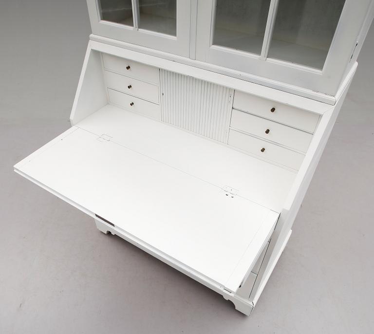 SKÅP, rokokostil, 1900-talets andra hälft.