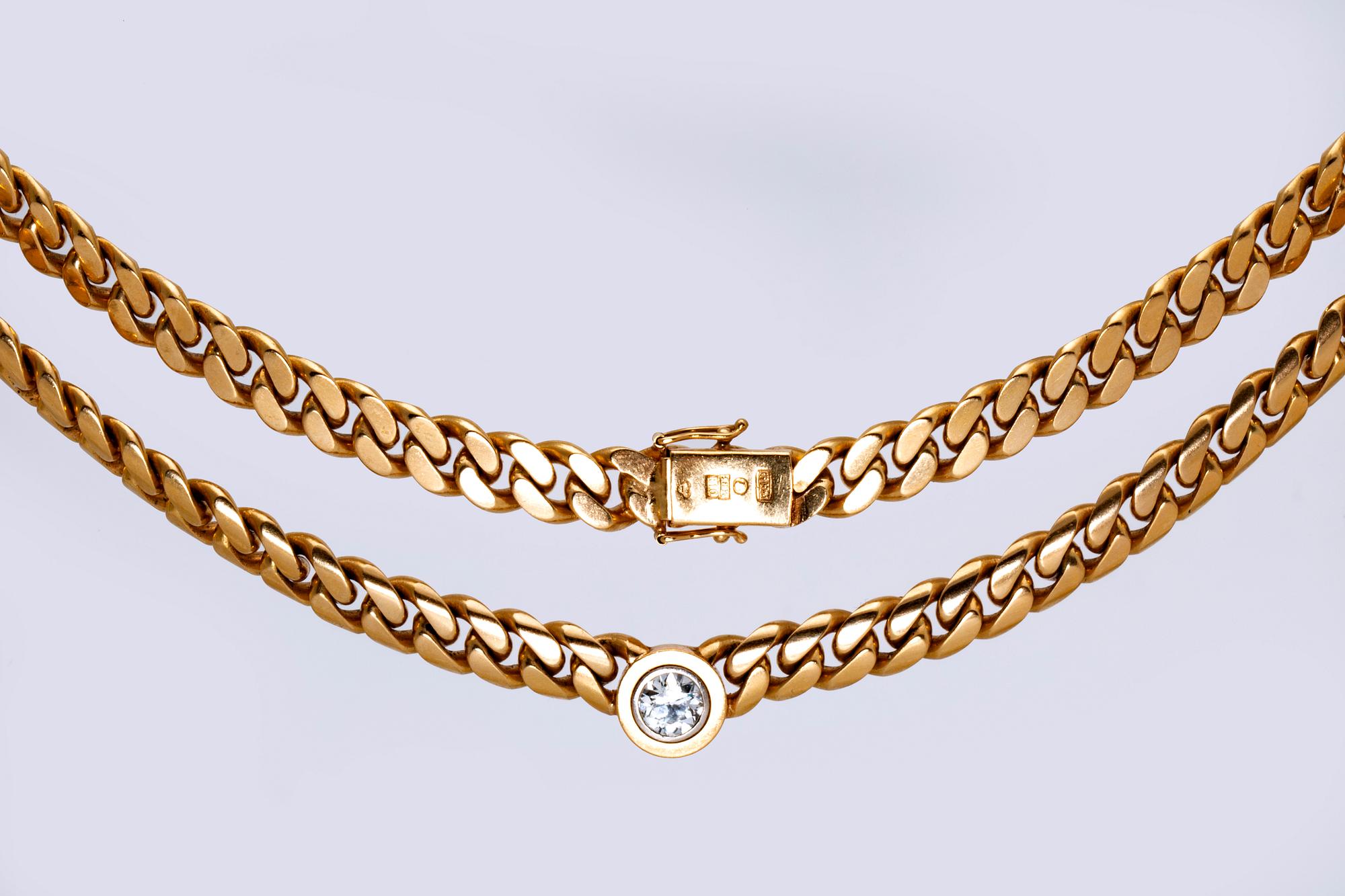 Necklace 18k gold 1 old-cut diamond approx 0,90 ct approx H-I/SI, Gunnar Fahlström Stockholm 1991, total weight 86,0 g.