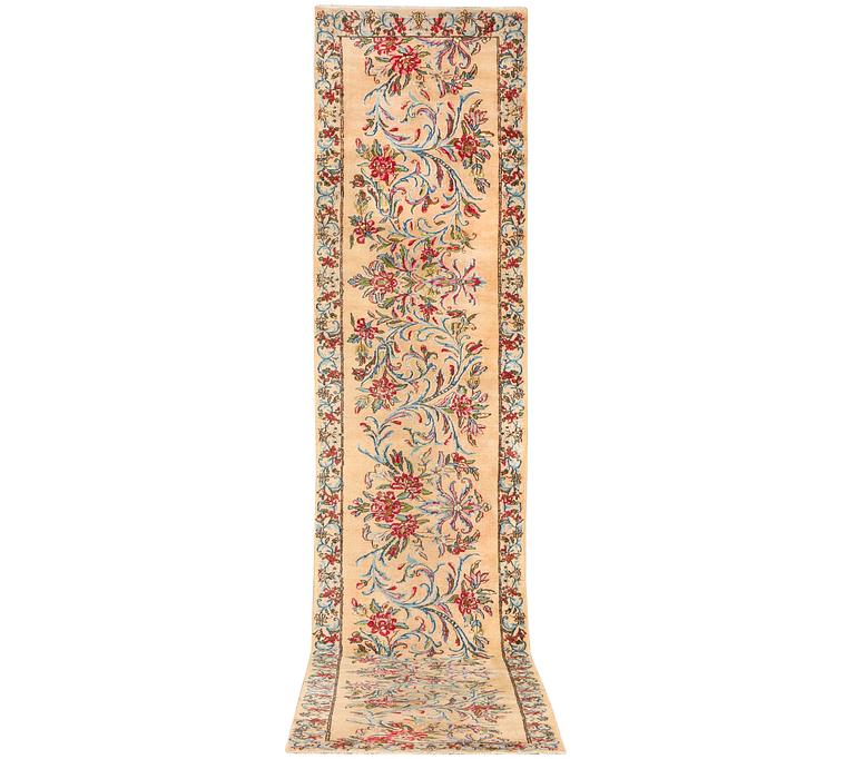 A Royal Keshan runner, c. 459 x 91 cm.