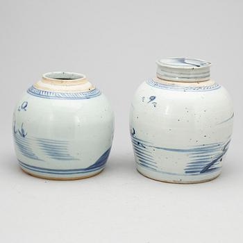 BOJANER, 2 st, porslin, Kina, 1800-tal.