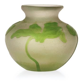 824. A Karl Lindeberg Art Nouveau cameo glass vase, Kosta, Sweden.