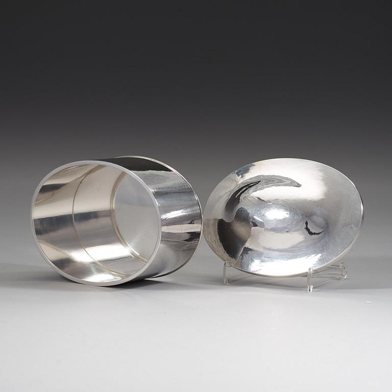 A Sigurd Persson sterling box, Stockholm 1973, executed by Wolfgang Gessl.