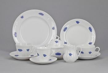 KAFFE/TESERVIS, porslin, "Blå blom" Gustavsberg, 1900-tal.