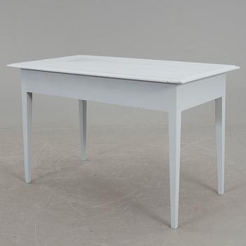 SKRIVBORD, gustaviansk stil, omkring 1900.