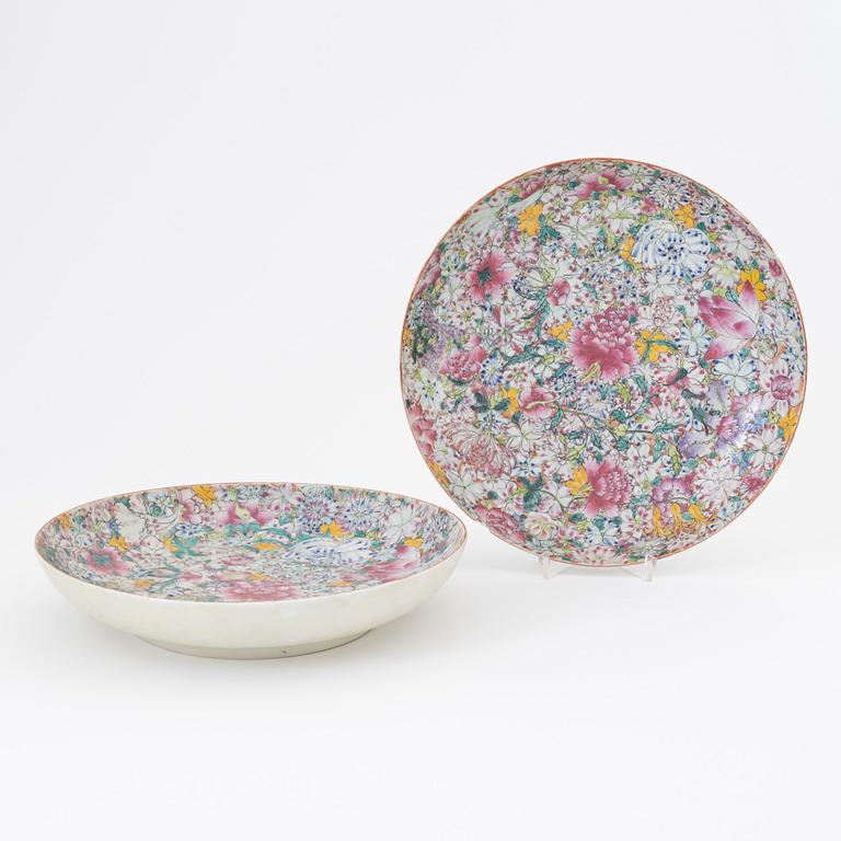 A pair of Chinese porcelain 'Millefiori' dishes, 20th Century.