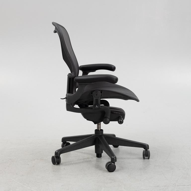 Don Chadwick/Bill Stump, skrivbordsstol, "Aeron", Herman Miller.