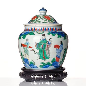 A Chinese Transitional jar with cover, 17th Century.