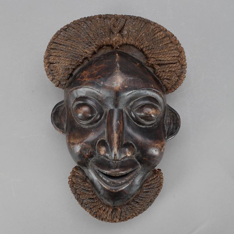 MASK, Afrika, 1900-tal.