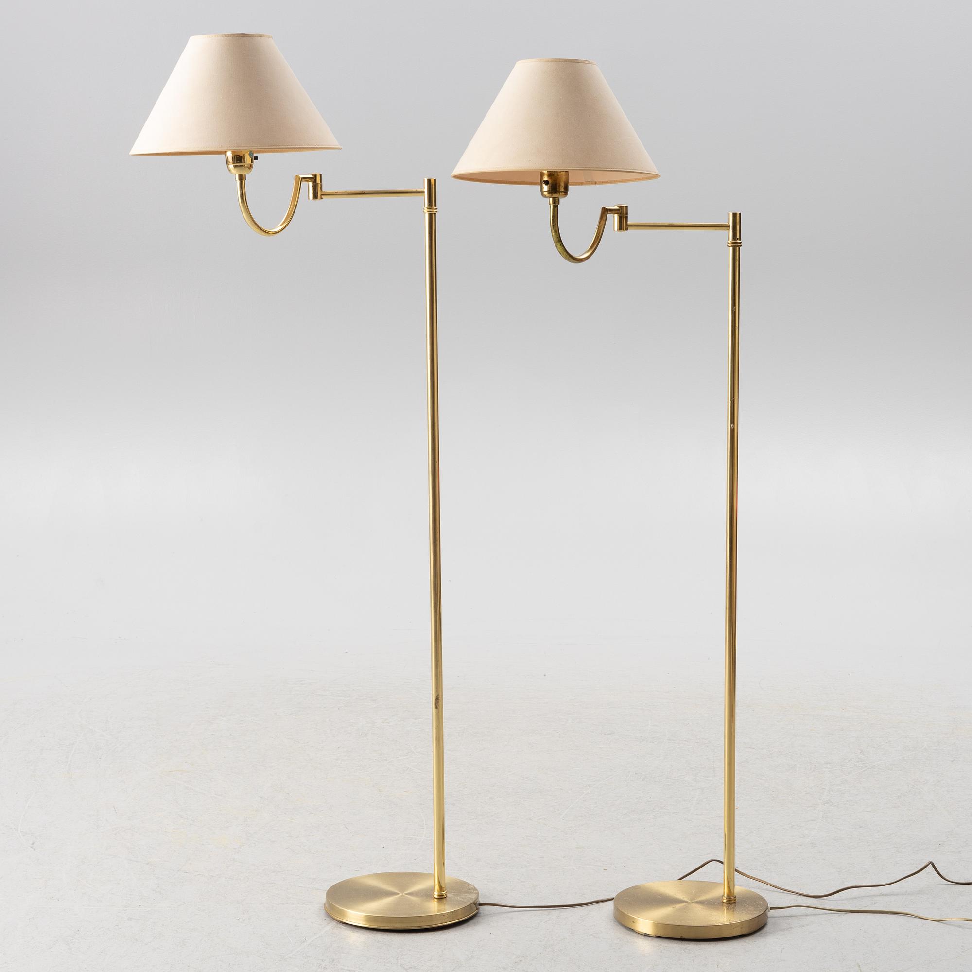 Golvlampor, ett par/snarlika, EWÅ, 1900-talets andra hälft.