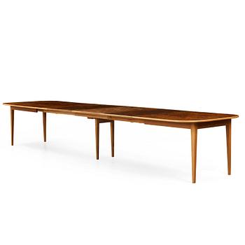 146. Josef Frank, A Josef Frank mahogany and burrwood dining table, Svenskt Tenn, Sweden, model 947.