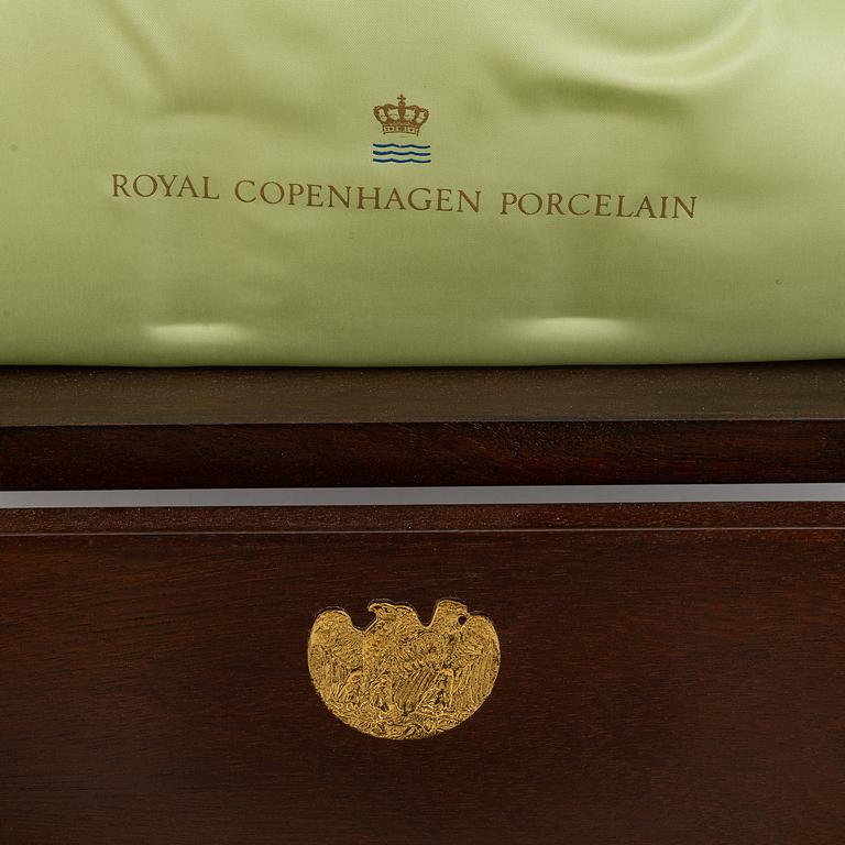 Royal Copenhagen, kaffeservis/presentationsservis, 9 delar, porslin, Danmark.