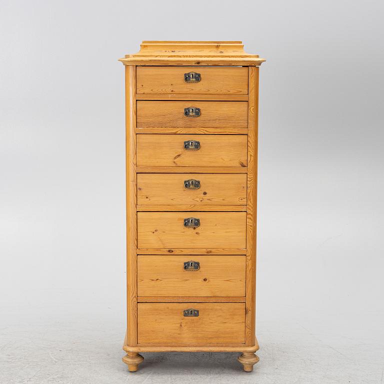 A chest of drawers, late 19th Century.