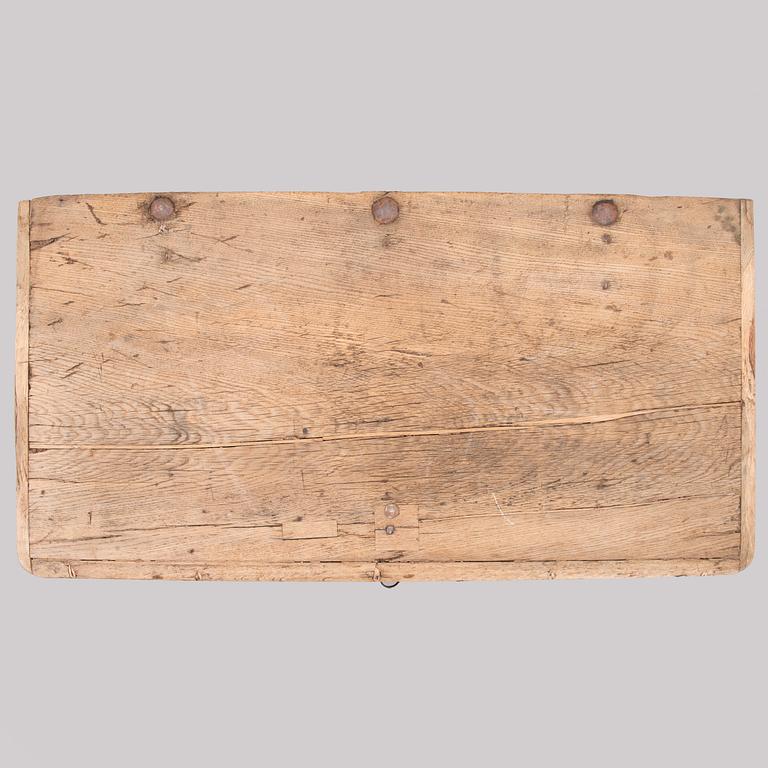 A 17th/18th century chest.