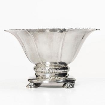 Kultakeskus Oy, skål på fot, silver, Tavastehus, Finland, 1934.