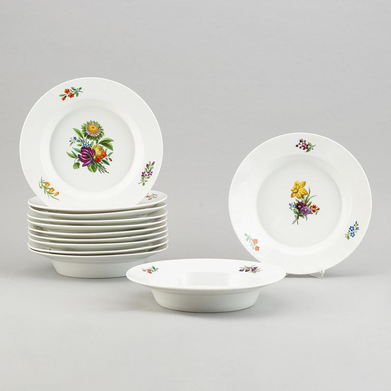 A 19th century 42-pcs porcelain dinner set, Berlin.