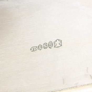 VINKYLARE, vitmetall, 2000-tal.