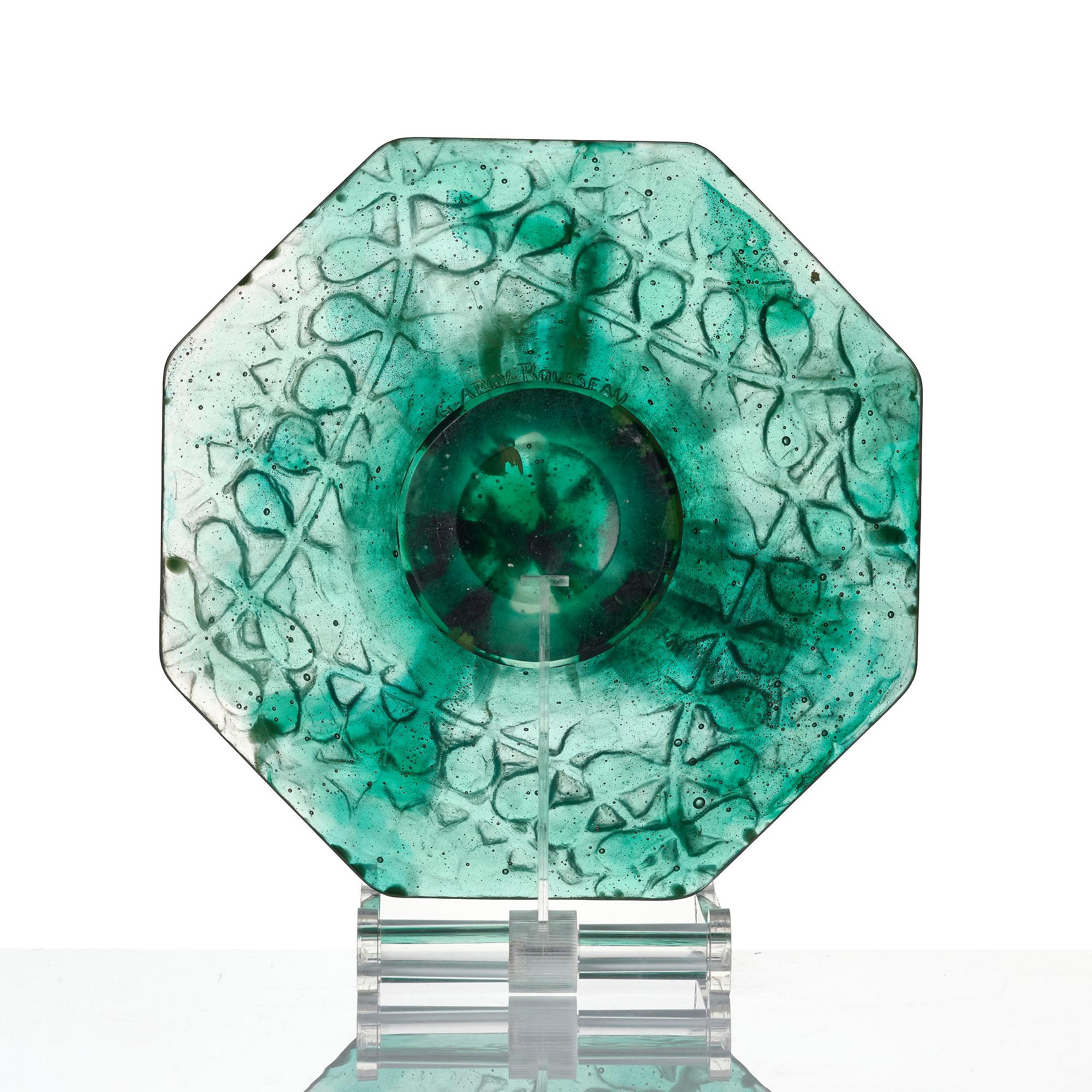 Gabriel Argy-Rousseau, a "Garland" pâte de cristal bowl, model 25.10, France, ca. 1925.