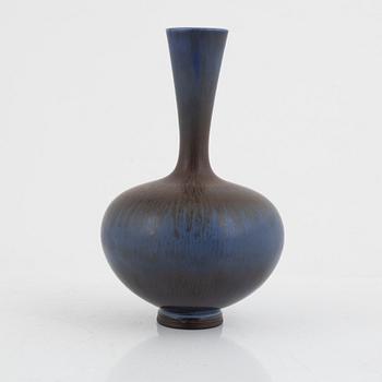 Berndt Friberg, a stoneware vase, Gustavsbergs studio 1968.